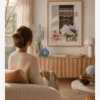 Viyana Kafede Çiçekler ve Tatlılar Poster
